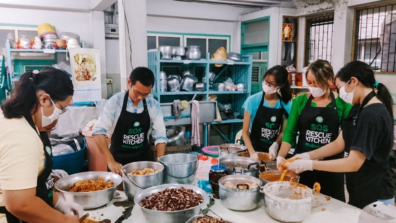 รีวิว จิตอาสาทำอาหาร กับ Scholars of Sustenance Thailand: SOS